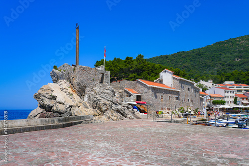 Obraz na płótnie Kastio Castle built on a peninsula in Petrovac na Moru, a resort town located on the coast of the Adriatic Sea in Montenegro w salonie