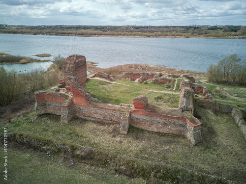 Obraz na płótnie Bobrowniki Castle Ruins, Poland. w salonie