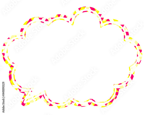 ステンドグラス風吹き出し　三角形模様　丸みのある雲形