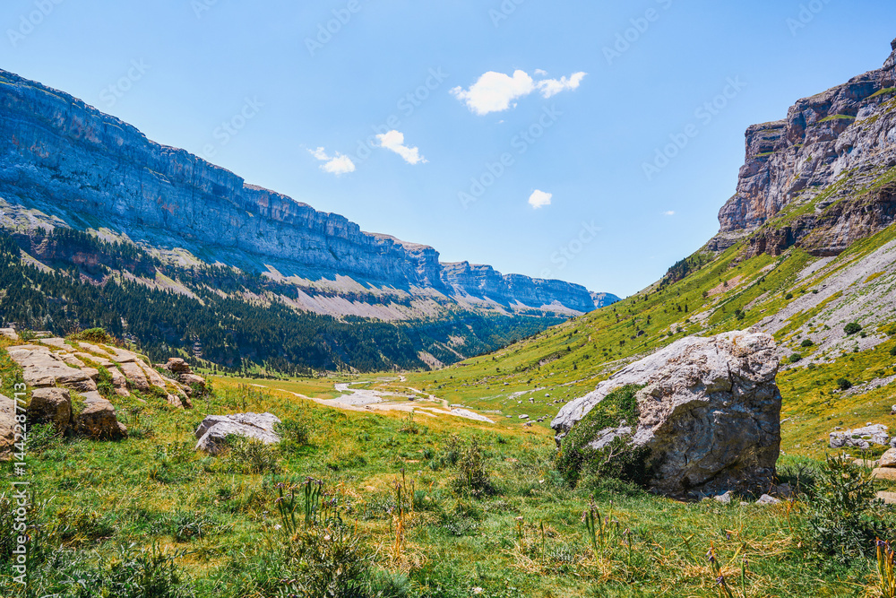 Obraz premium Ordesa valley in Pyrenees. Ordesa y Monte Perdido National Park, Huesca, Aragon comunity, Spain