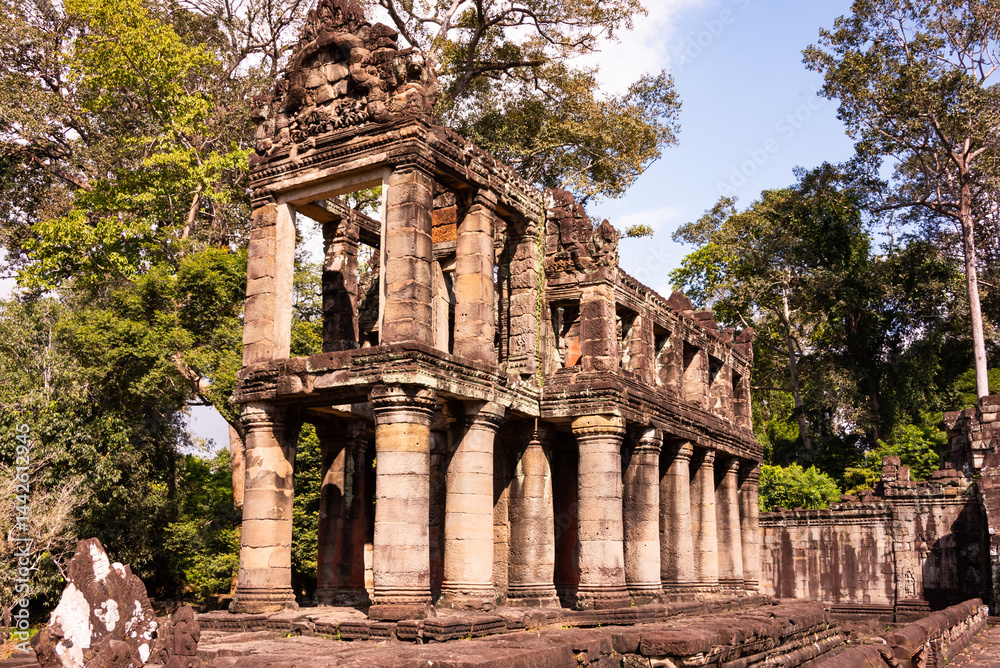 Fototapeta premium Angkor ancient temple ruins in Cambodia
