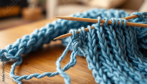 Obraz na płótnie Close-Up of a Knitting Needle with Yarn w salonie