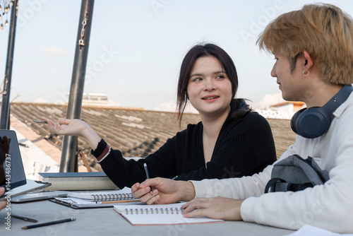 Tableau sur toile High School Students Collaborate on Homework and Projects in a Relaxed After-Sch