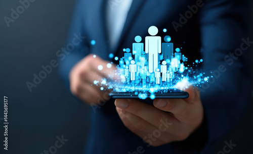 Effective human resource management for organizational growth, Focus on recruitment, leadership, Team building to establish an effective organizational structure and improve management efficiency