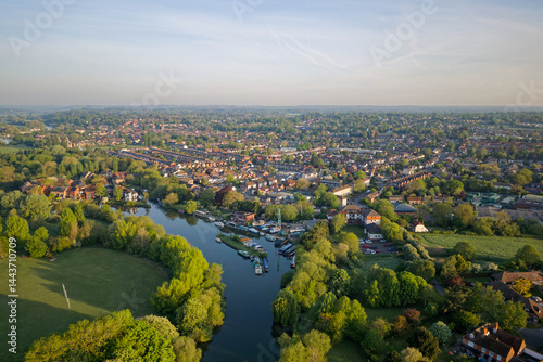 Fototapeta Naklejka Na Ścianę i Meble -  Aerial photography above river Thames in Reading, England