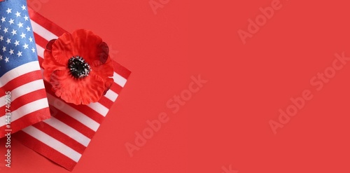 Flag of USA and poppy flowe...