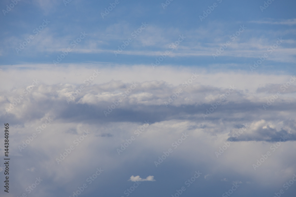 Fototapeta premium Blue sky and white clouds, cloudscape