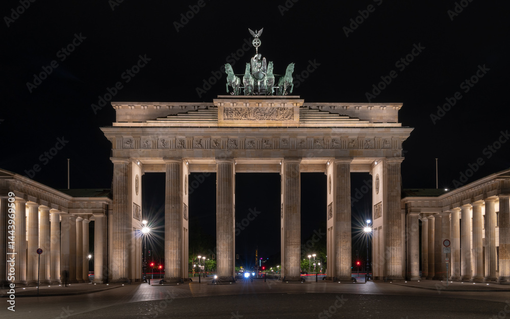 Obraz premium Brandenburger Tor bei Nacht