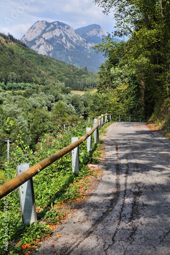 Obraz na płótnie Murradweg cycling route in Austria w salonie