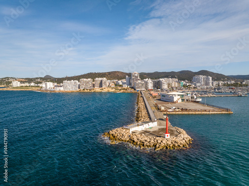 Tableau sur toile Faro y puerto de Ses Coves Blanques en Sant Antoni de Portmany en Ibiza, Islas B