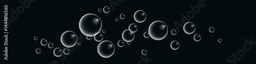 A set of colorful and colorful soap bubbles to create a design. Isolated, transparent, realistic soap bubbles on a transparent background.