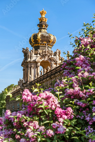 Sights of Dresden. Zwinger, Kronentor	
