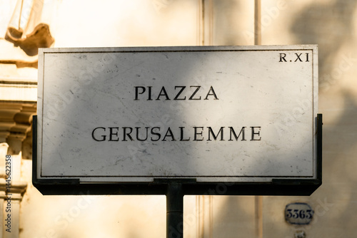 Fototapeta Naklejka Na Ścianę i Meble -  Street sign in Rome in Italian which translates to 