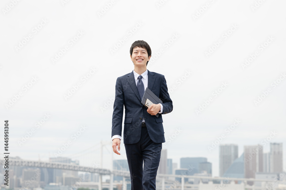 スーツ姿のビジネスマン スーツ姿のビジネスマン