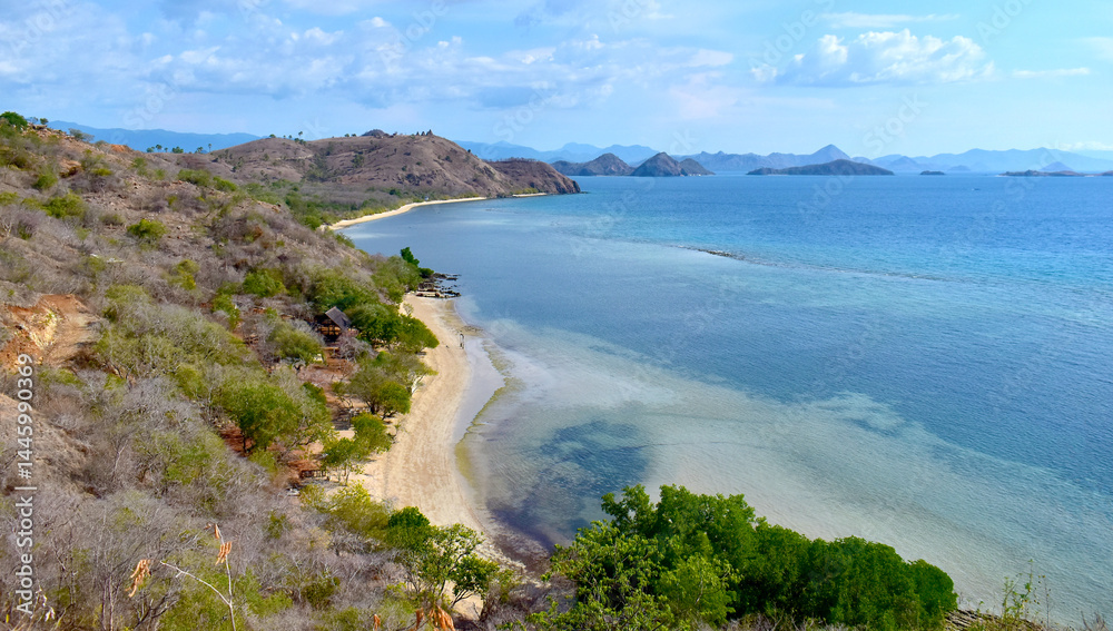 Obraz premium Coast with a view of small islands around Flores Island near Labuan Bajo, Indonesia