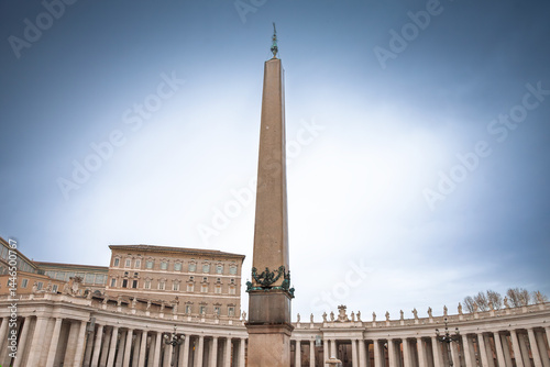 Billede på lærred The Vatican obelisk, Obelisco di Piazza San Pietro, stands tall in front of the Apostolic Palace in the Vatican
