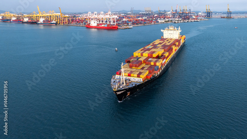 Obraz na płótnie Aerial view container ship cargo freight shipping international, Global business freight shipping import export logistic transportation container ship, Container ship cargo sea freight container ship. w salonie