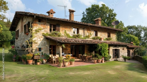Charming, well-kept farmhouse in peaceful setting