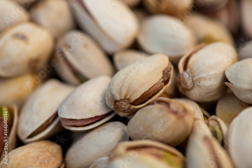 pistachio nuts ready to eat