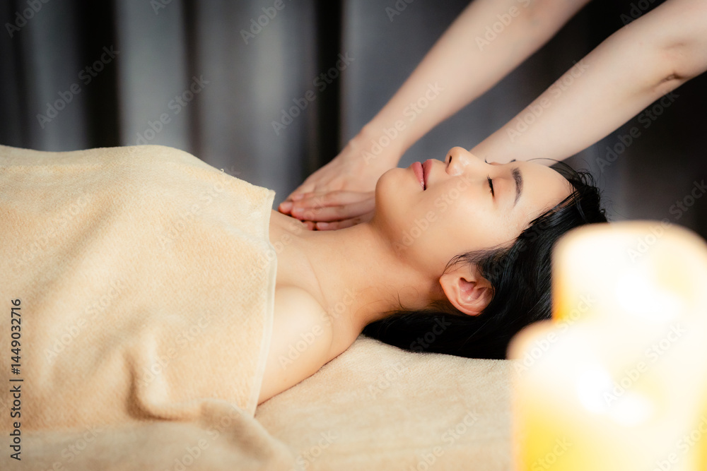 Fototapeta premium エステ施術のイメージ