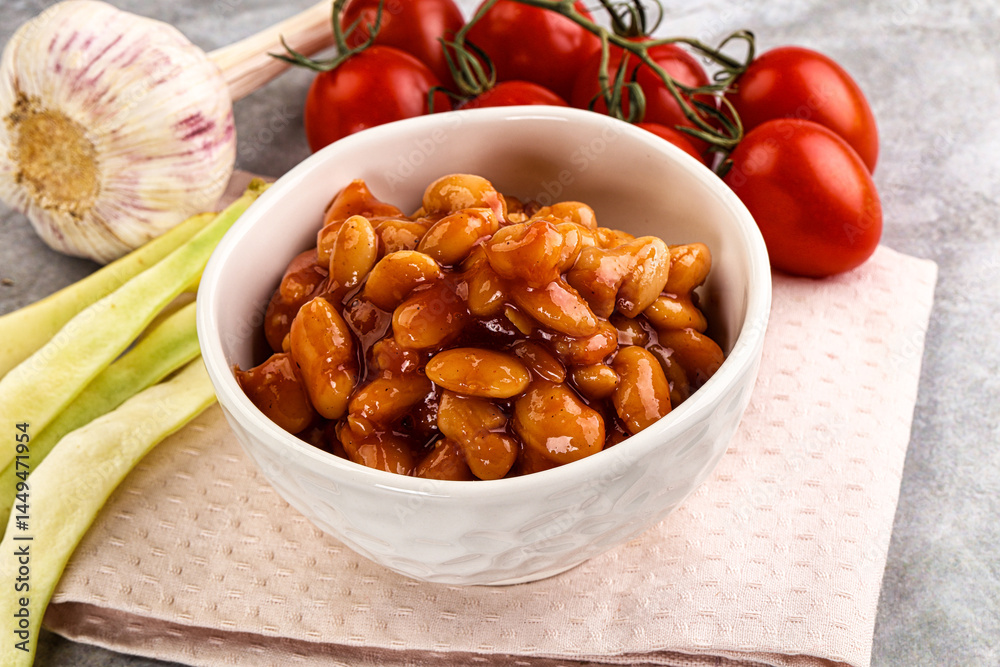 White baked bean in tomato sauce White baked bean in tomato sauce