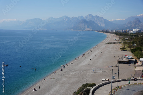 Fototapeta Naklejka Na Ścianę i Meble -  Konyaalti Beach in Antalya in Turkiye