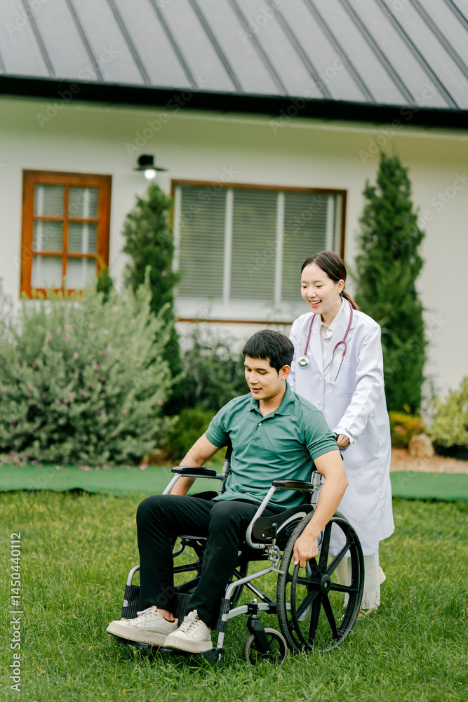 Nurses push a wheelchair to take patients to see the park. Mental health, encouragement, Alzheimer's disease, physical therapy, hemiplegia, paralysis Nurses push a wheelchair to take patients to see the park. Mental health, encouragement, Alzheimer's disease, physical therapy, hemiplegia, paralysis