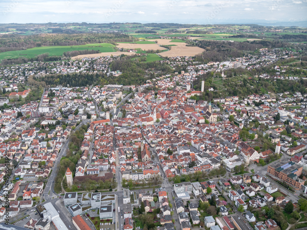 Obraz premium Ravensburg, Deutschland: Blick auf die Altstadt aus der Zeppelinperspektive