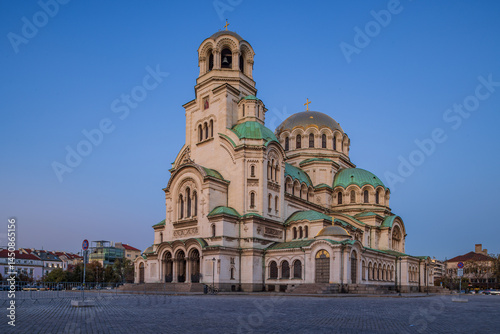 Obraz na płótnie The Saint Alexander Nevsky Cathedral in evening light. w salonie