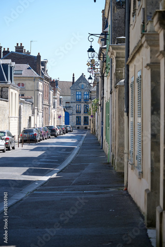 Fototapeta Naklejka Na Ścianę i Meble -  street in laon france