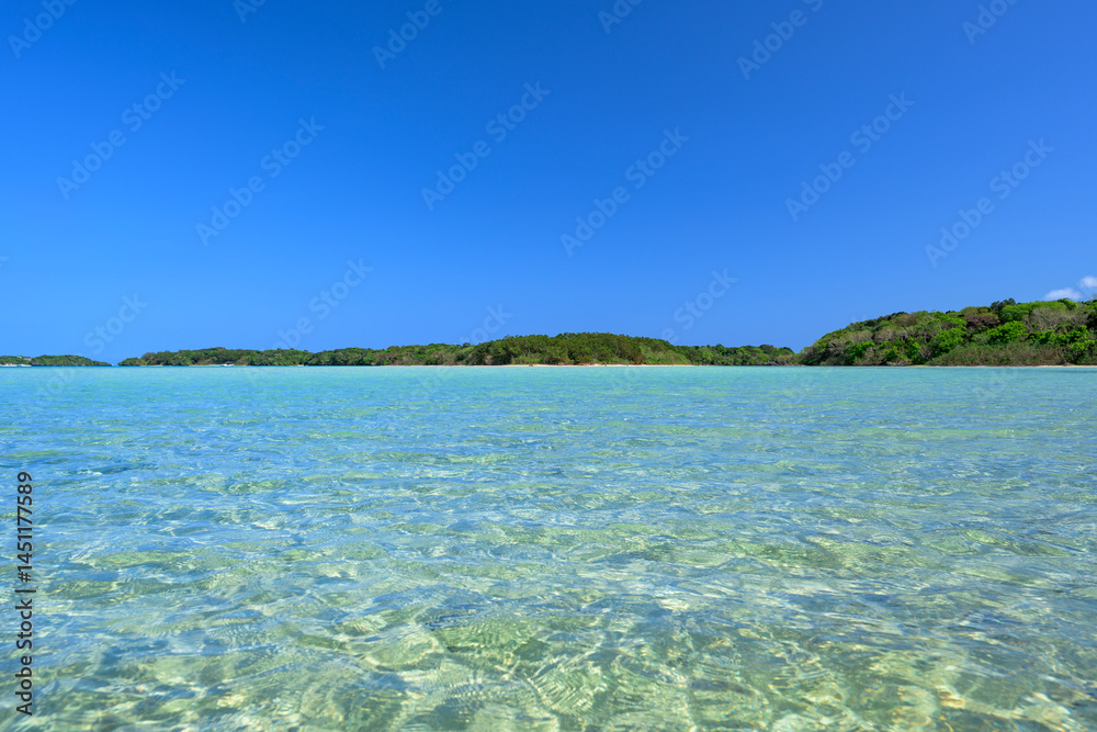 石垣島の空と海が一体となる絶景ビーチ 石垣島の空と海が一体となる絶景ビーチ