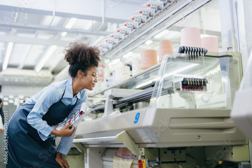 An American female designer and textile factory owner believes that machinery, creativity, and quality are key to creating export products loved by department store shoppers worldwide.