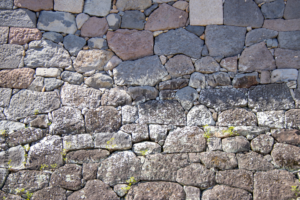 Obraz premium 石を敷き詰めた石垣