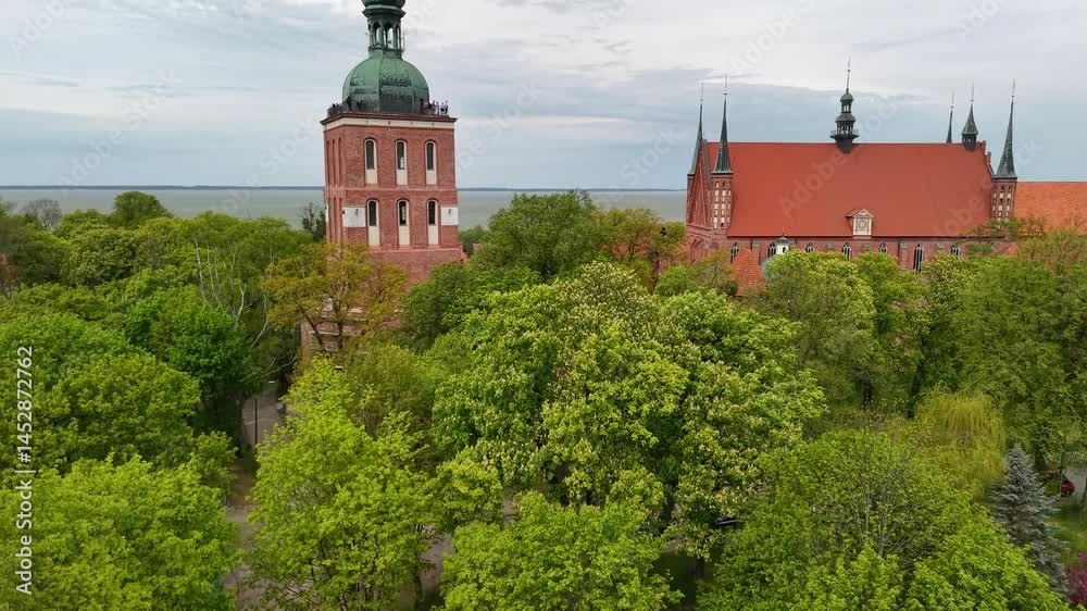 Frombork z drona, katedra