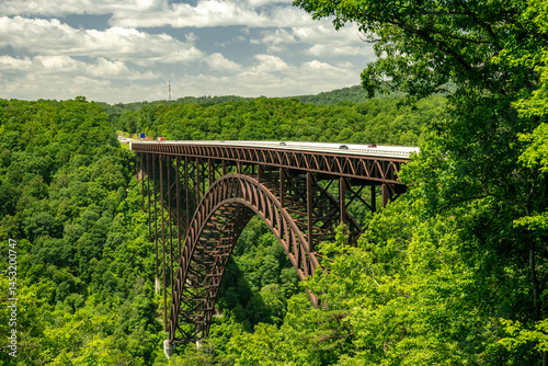 Obraz na płótnie Traffic Crosses The New River Gorge Bridge In West Virginia w salonie