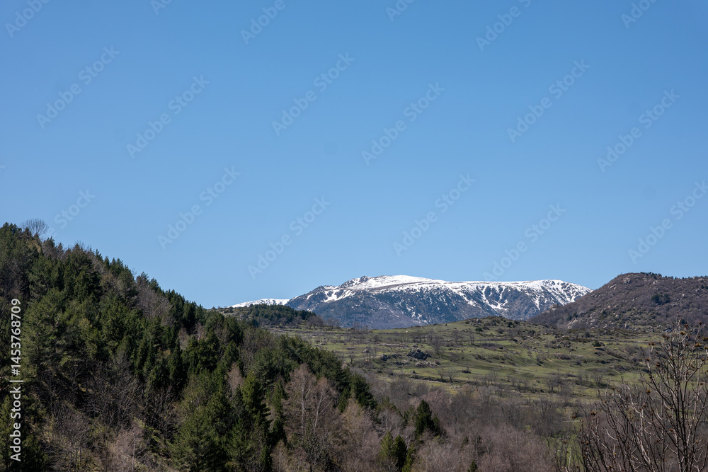snow covered mountains snow covered mountains