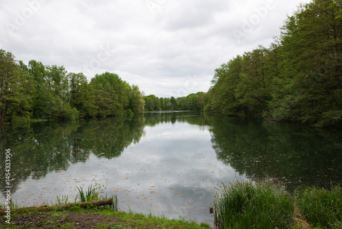 fish pond in Lage
