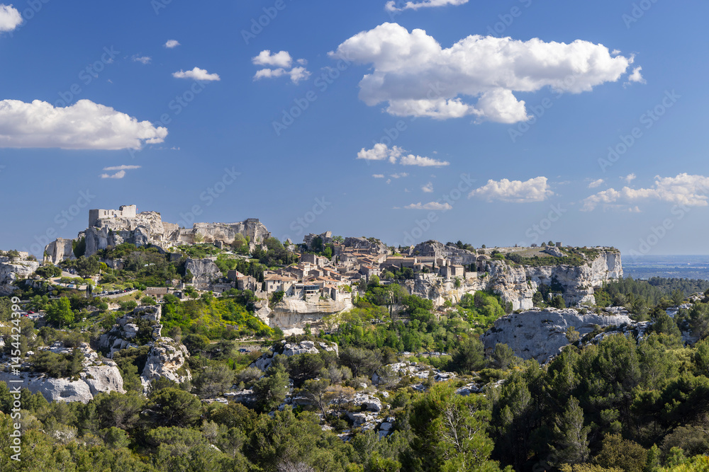 Naklejka premium Medieval castle and village, Les Baux-de-Provence, Alpilles mountains, Provence, France