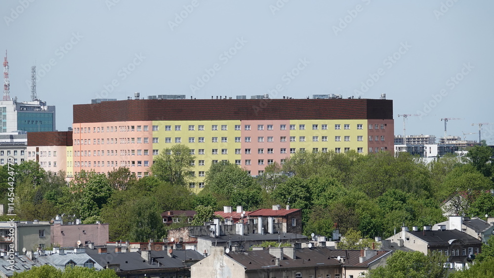 Fototapeta premium Stare budownictwo, piękne budynki, widok miasta.