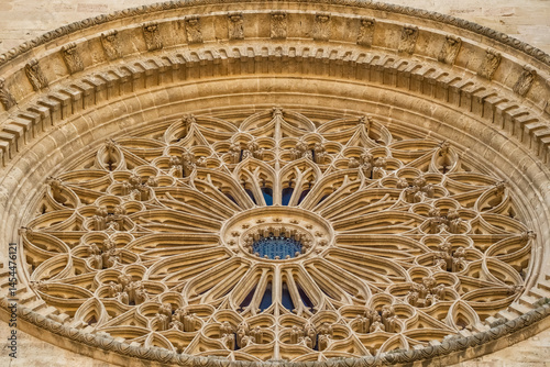 Obraz na płótnie Beautiful rose window of the Cathedral of Santa Maria of Palma in Palma de Mallorca, Balearic Islands, Spain. w salonie