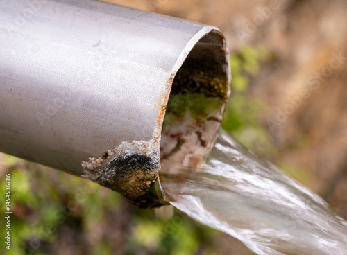 Metal pipe circulating water through its interior