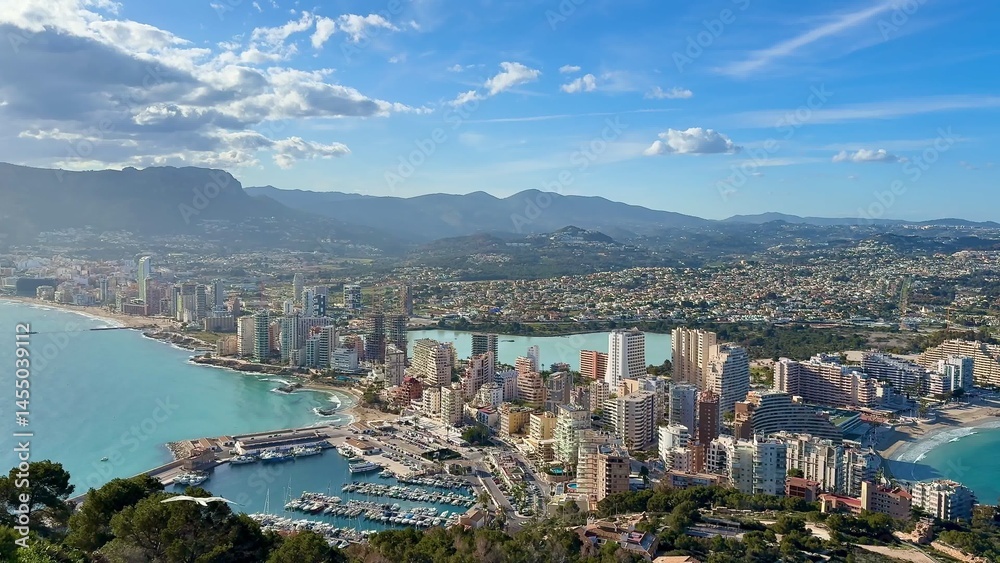 Obraz premium Experience the stunning aerial views capturing the beauty of both cityscapes and coastlines