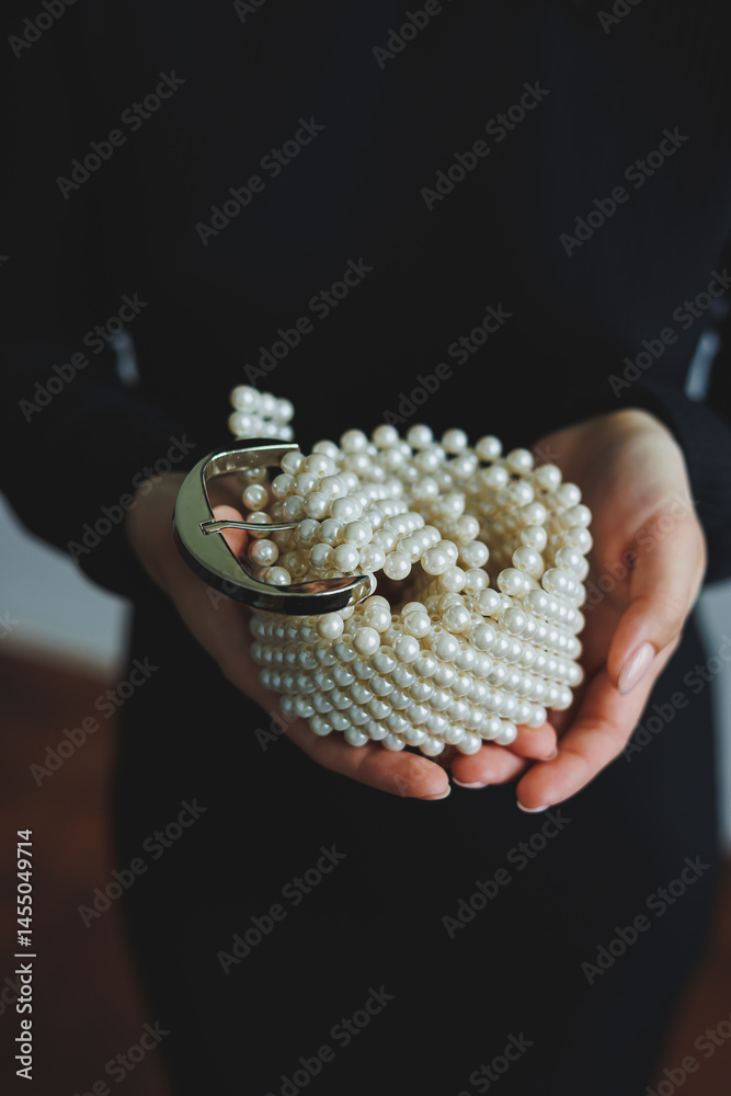 Exquisite pearl belt for an elegant look. Women's pearl belt. Stylish women's accessories.