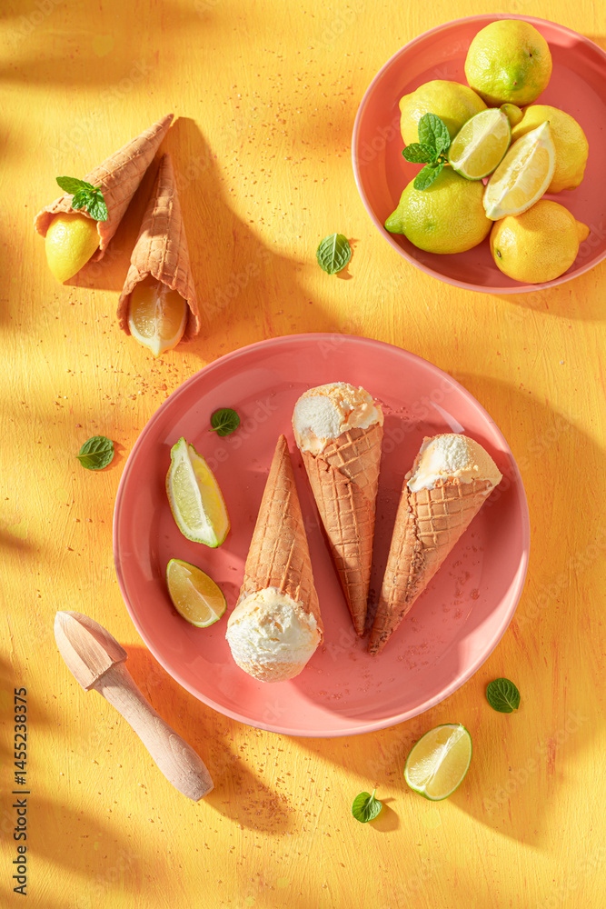 Sour and cold lemon ice cream made of citrus fruits.