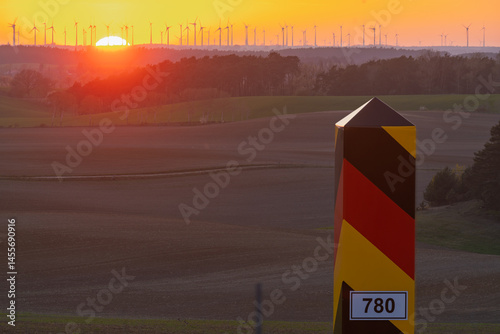 Obraz na płótnie Border posts on the Polish-German border w salonie