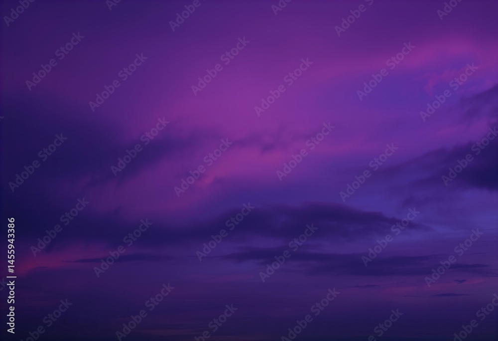 Fototapeta premium Elegant Twilight sky with deep purples and blues