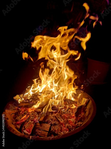 Feuer in einer Feuerschale