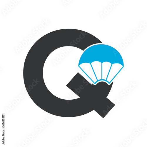 Initial Parashot Logo combine with letter Q vector template