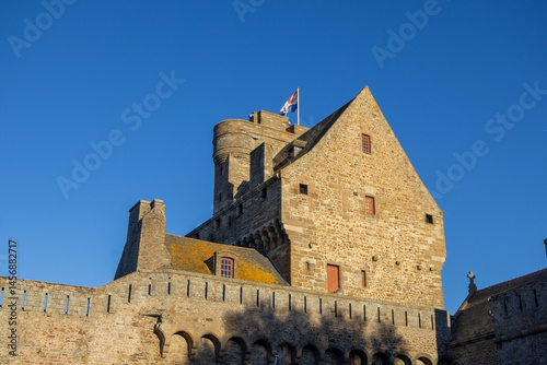 Obraz na płótnie castle in the city w salonie
