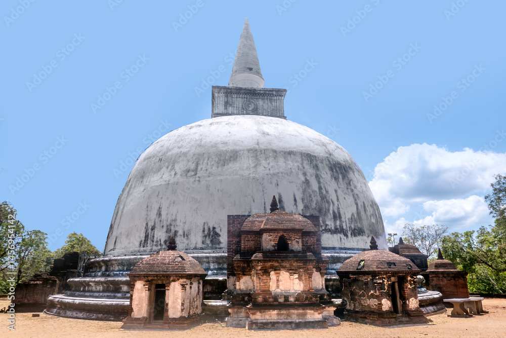 historic stupa Kiri Vehera in.Polonnaruwa